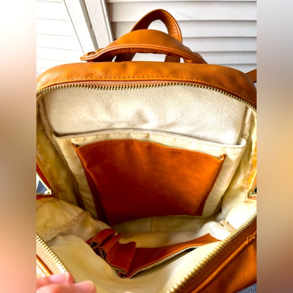 Convertible laptop backpack - Picture 3 of 11